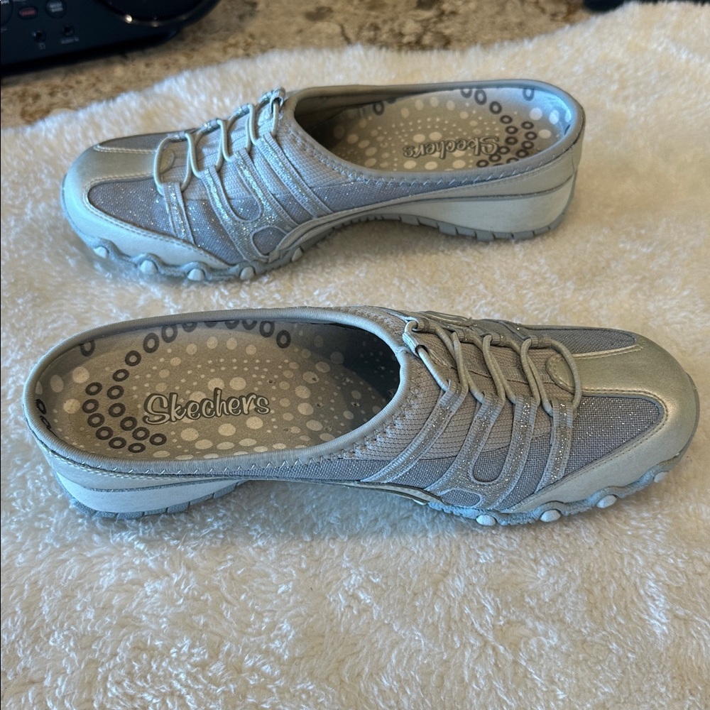 Skecher slip ons.